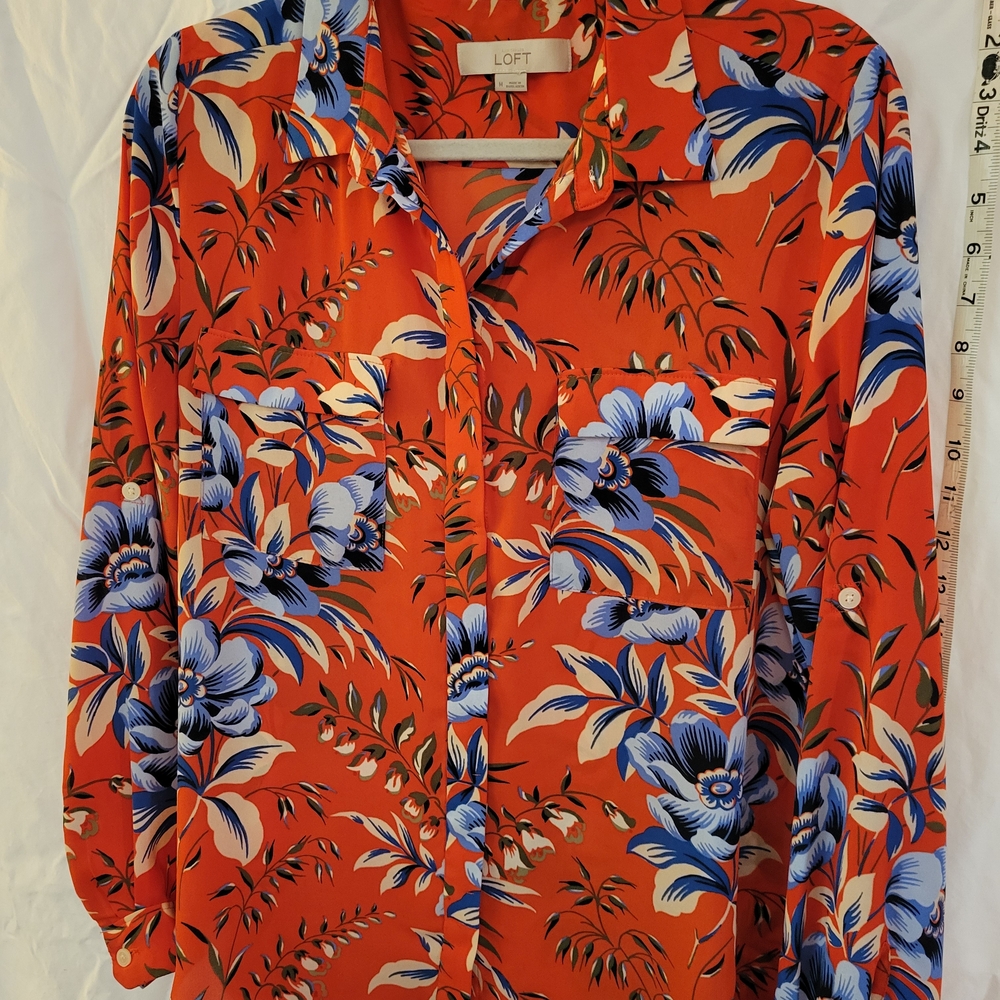 LOFT Women's Floral Button-Up Top - Red and Blue